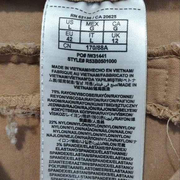 Guess - Khaki High Rise Skinny Pants - Picture 13 of 14